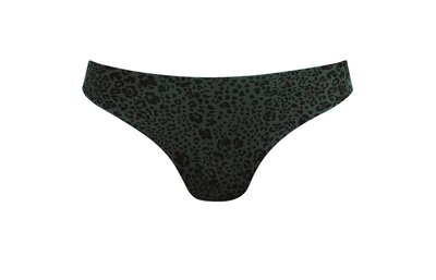 Rosa Faia Joy Gladde shorty met groene panterprint